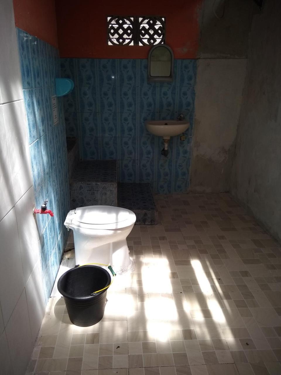 Kuta Bay Homestay Luaran gambar